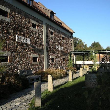Hotel Barokni Spejchar Tlučná Exterior foto
