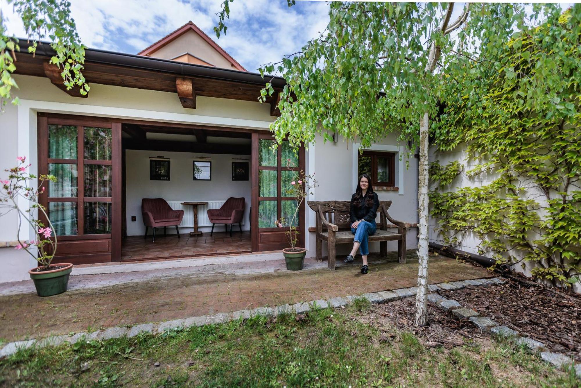 Hotel Barokni Spejchar Tlučná Exterior foto
